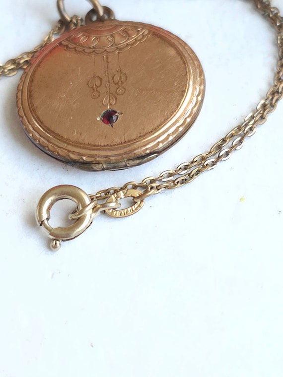 Antique Victorian rolled gold Locket with chain w… - image 4