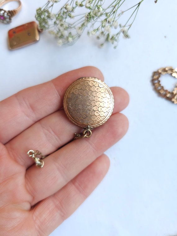 Antique Victorian rolled gold Locket with chain w… - image 2