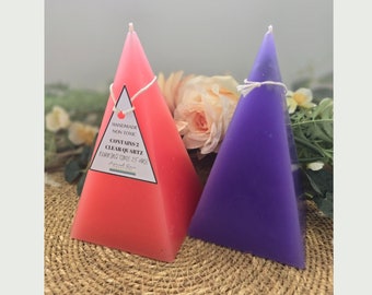 Hidden Crystal Pyramid Candle Spiritual Ritual 15 Hours Candle Unscented Home Decor Candles Meditation Artisan Candles Gift Idea Gemstone