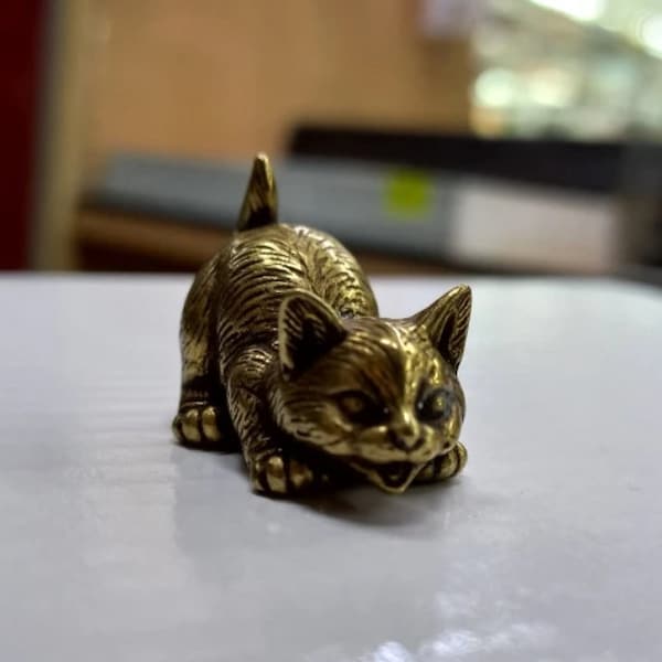 Brass Cute Cats Figurine Gift Figurine Desk Accessory Cats Figure Desks Decoration