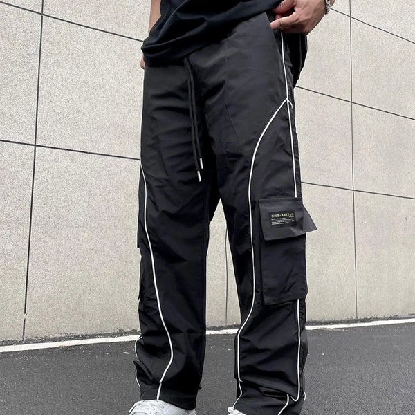 Men’s Loose Letter Patched Contrast Binding Pocket Detail Drawstring Cargo Pants, Casual Trousers for spring Fall Winter.