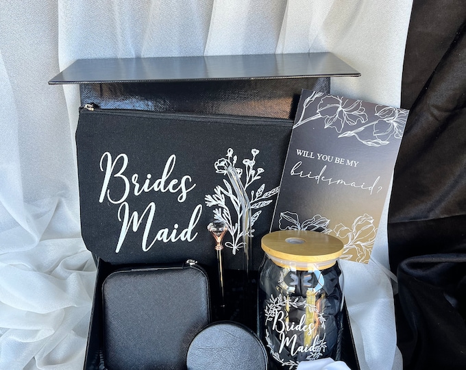 Bridesmaid proposal gift boxes