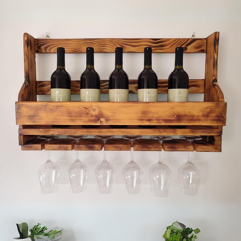 Cantinetta portabottiglie da parete A LED - restauro creativo Vicenza