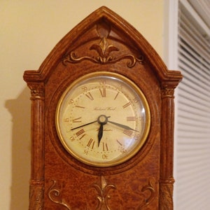 Richard Ward Winchester Battery Operated Clock for Mantle