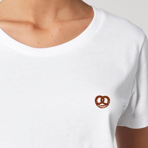 Fresh Breze T-shirt for Oktoberfest and Bayern fans: minimalist, high-quality & sustainable