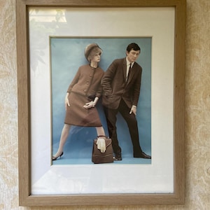 美術　ヴィンテージ　 VOGUE アート 木製フレーム Vintage Vogue Frame - Etsy
