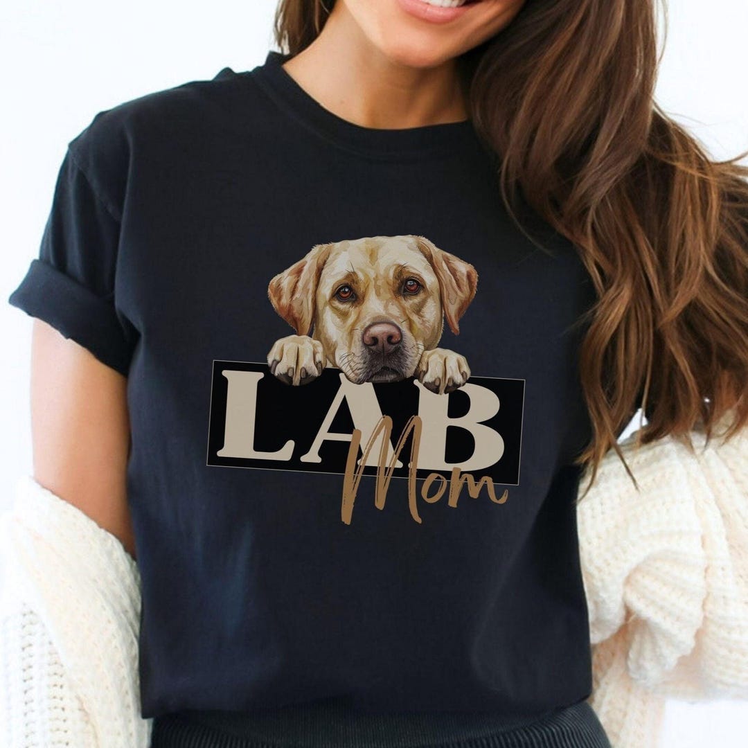 Lab Mom Shirt - Cute Peeking Labrador Retriever Tee - Funny Gift for ...