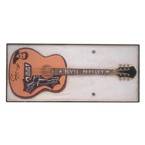 Cast Iron Elvis Guitar Wall Plaque Sign 30 x 14cm
