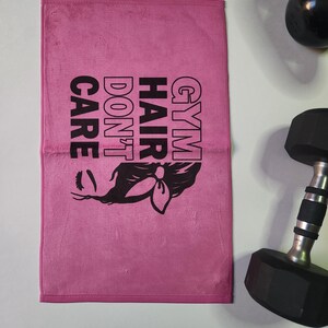 Toalla de yoga personalizada para clase de ejercicio, toalla de pilates, toalla de entrenamiento personalizada, toalla para cara sudorosa, toalla con nombre, toalla de gimnasio, clase de spinning imagen 13