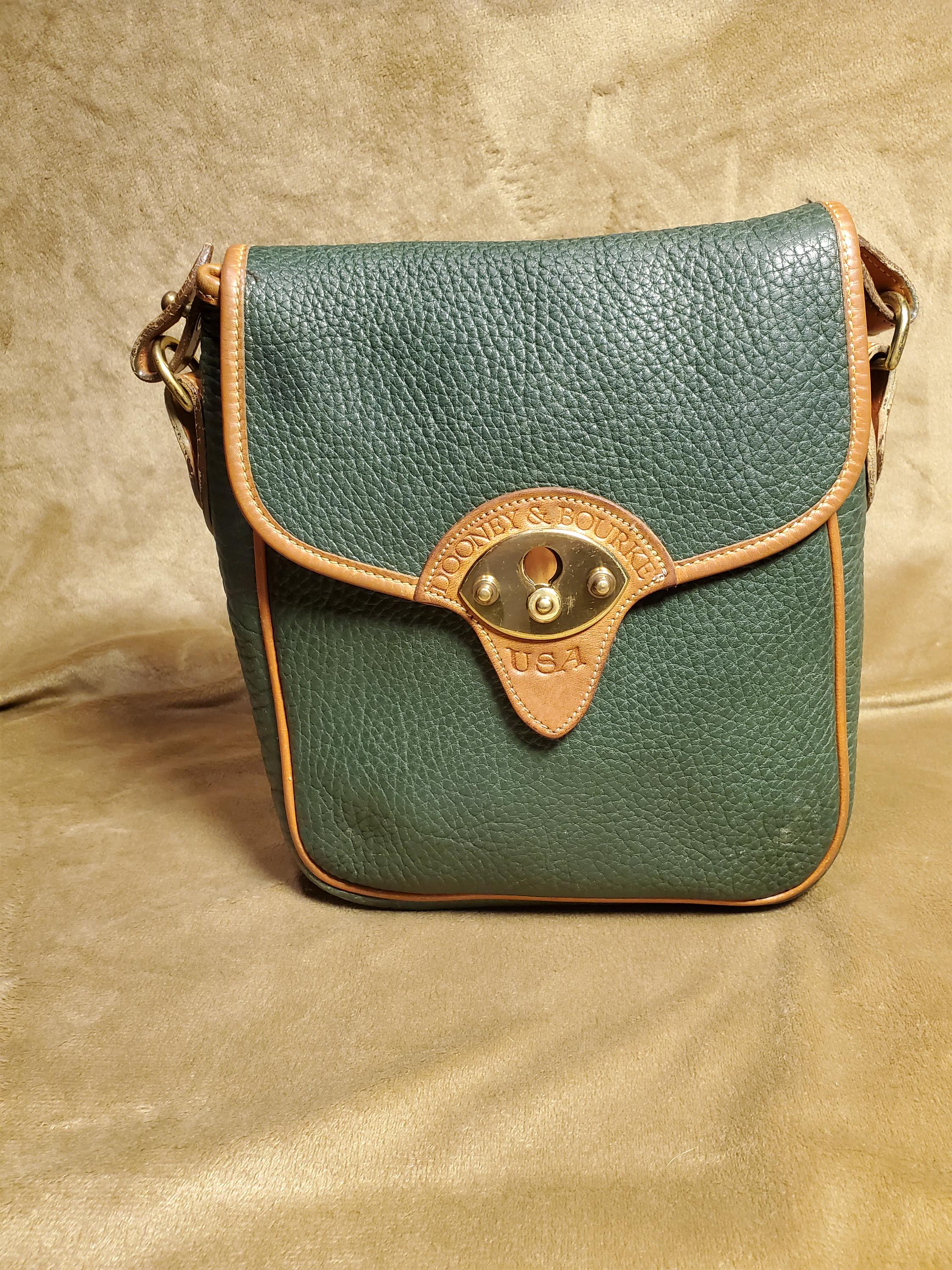 Dooney & Bourke NWT! Green Leather Crossbody Bag with Brown Trim Vintage Green Dooney and Bourke - Etsy main image 2