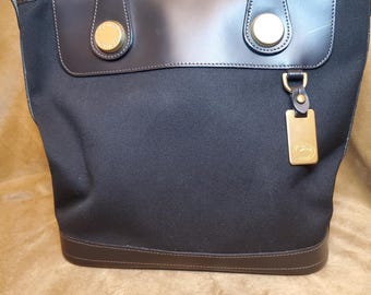 Dooney & Bourke Shoulder Bag