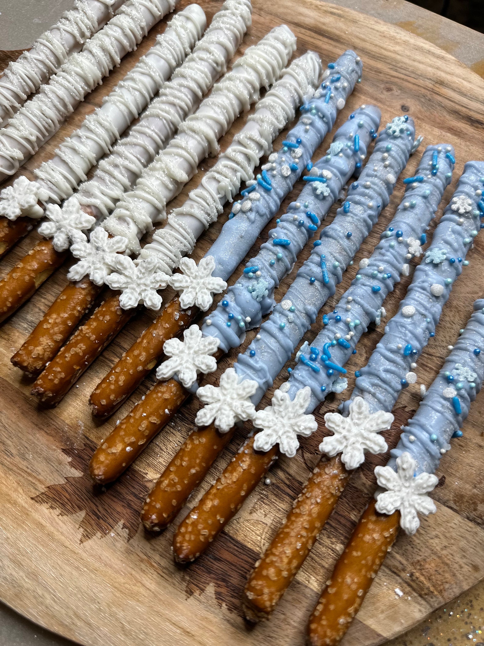 Snowflake Chocolate Dipped Pretzel Rods, Frozen Themed Party Treats, Birthday Pretzel Rods