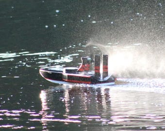 Progetti per idroscivolanti RC per principianti / Semplice modello di barca fai da te in formato PDF