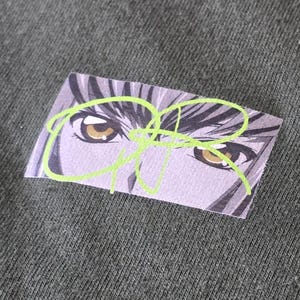 Geass | Streetwear-T-shirt met augmented reality | Op anime geïnspireerde kledingmerchandise | Cadeaus voor hem/haar | Kwaliteitsontwerp afbeelding 3