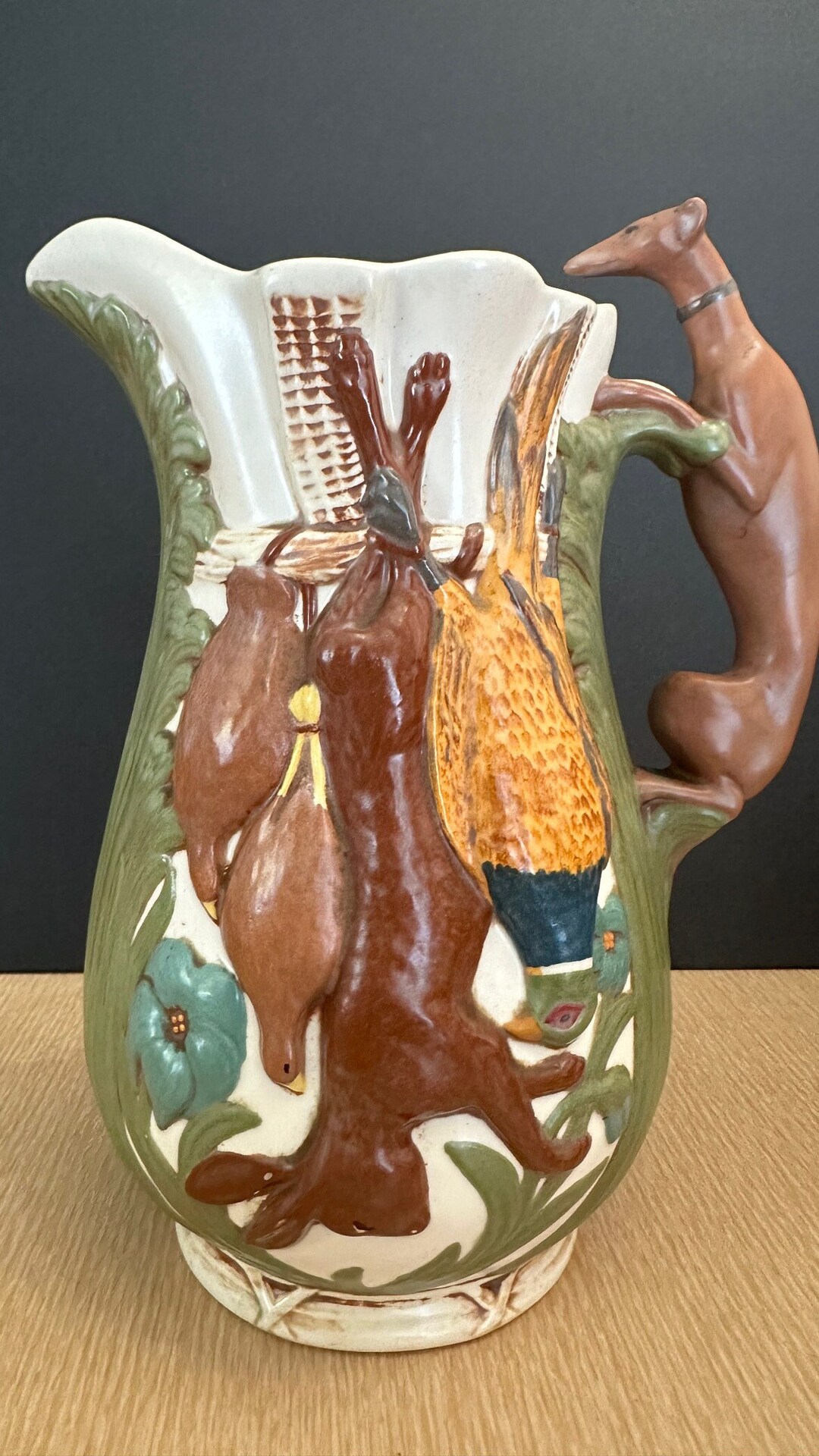 CLUB GIANTS チョーグルセット 1967 Signed and Dated Vintage Large Majolica Greyhound Dog Handle