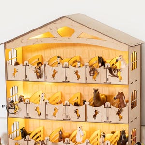 NOUVEAU MODÈLE Écurie 36 box + éclairage + accessoires pour chevaux Schleich Papo Breyer pferde jouet de grange en bois pferdestall jouets écurie pour chevaux