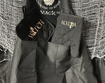 Witchy Apron, Oven mite, Pot holder