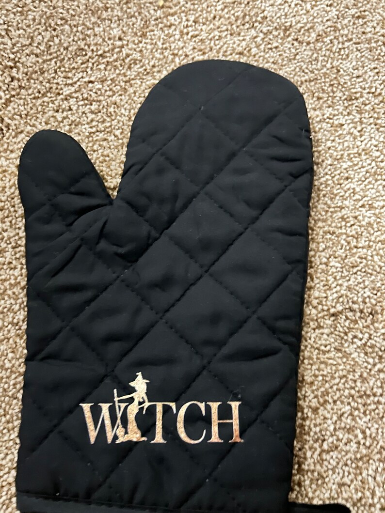 Witchy Apron, Oven mite, Pot holder image 5