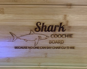 Tabla de charcutería Shark Coochie