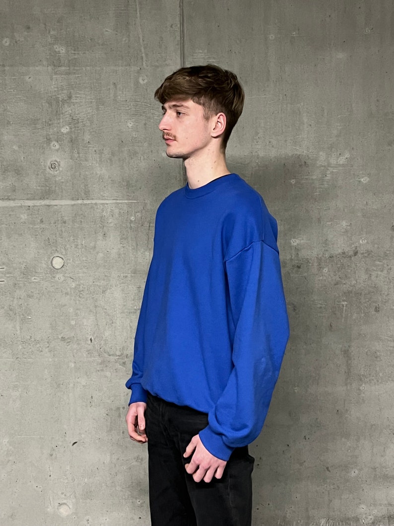 Blank Oversized Streetwear Sweatshirt, Heavyweight French Terry Cotton, 470 gsm, Premium Heavy weight Streetwear Sweater, Streetwear style, Crewneck