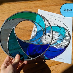 DIGITAL DOWNLOAD Ocean Wave Stained Glass Pattern