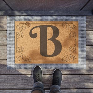 Felpudo de fibra de coco personalizado con monograma de la letra B, alfombra de entrada personalizada, decoración rústica para el hogar, porche delantero, regalo para inauguración de la casa o familia
