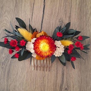 Orange dried flower,Bridesmaid hair comb,Bridesmaid hair comb,Rustic Wedding wreath,Boho wedding gift,Dry flower hair comb,Bridal hair comb