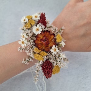 Dried and presserved flower bracelet boho accessories for bride and bridesmaid,Original gift for request witness,corsages