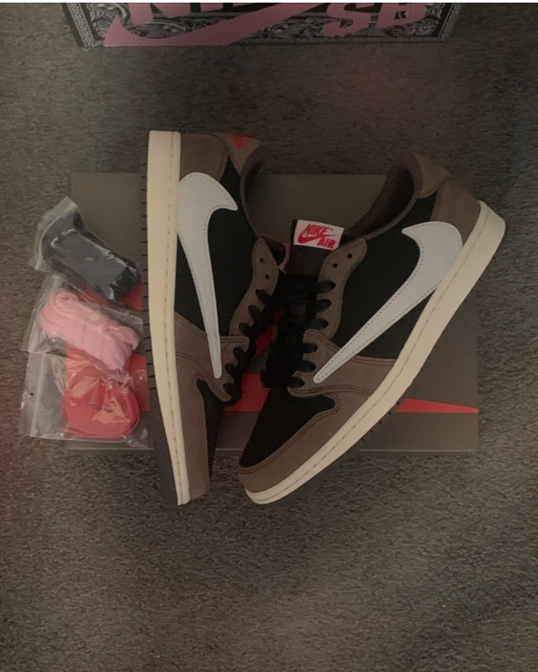 travis scott shoes mocha