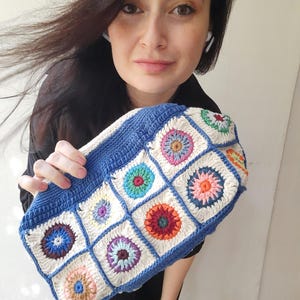 Bohemian Granny Square Clutch Bag, Crochet Crossbody Bag, Gift For Her, Handmade Boho Chic Crochet Clutch, Vintage Purse,Floral crochet bag