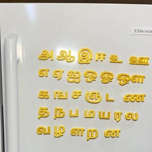 Imanes de letras tamiles