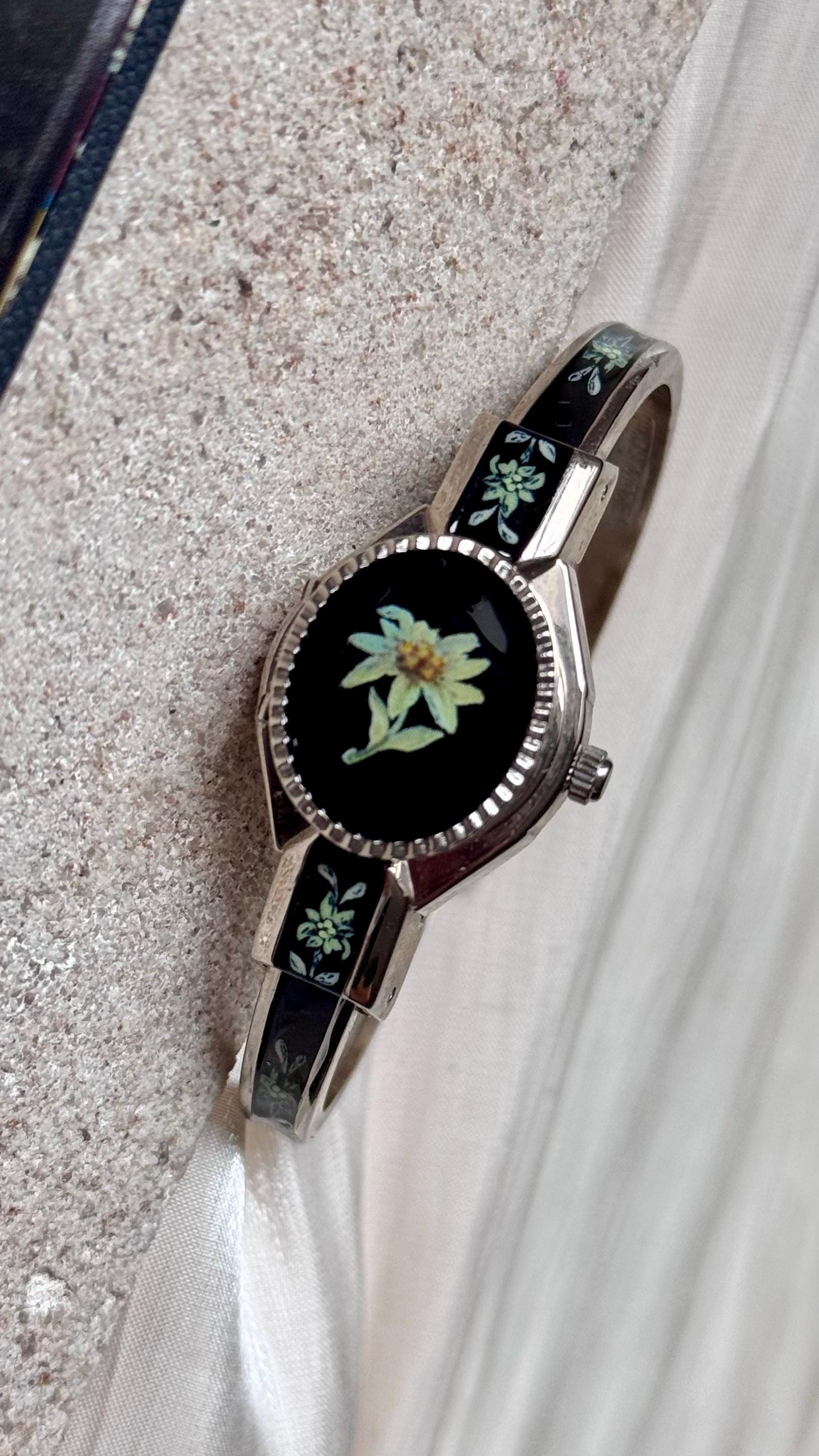 Andre Mouche Watches - Etsy Canada