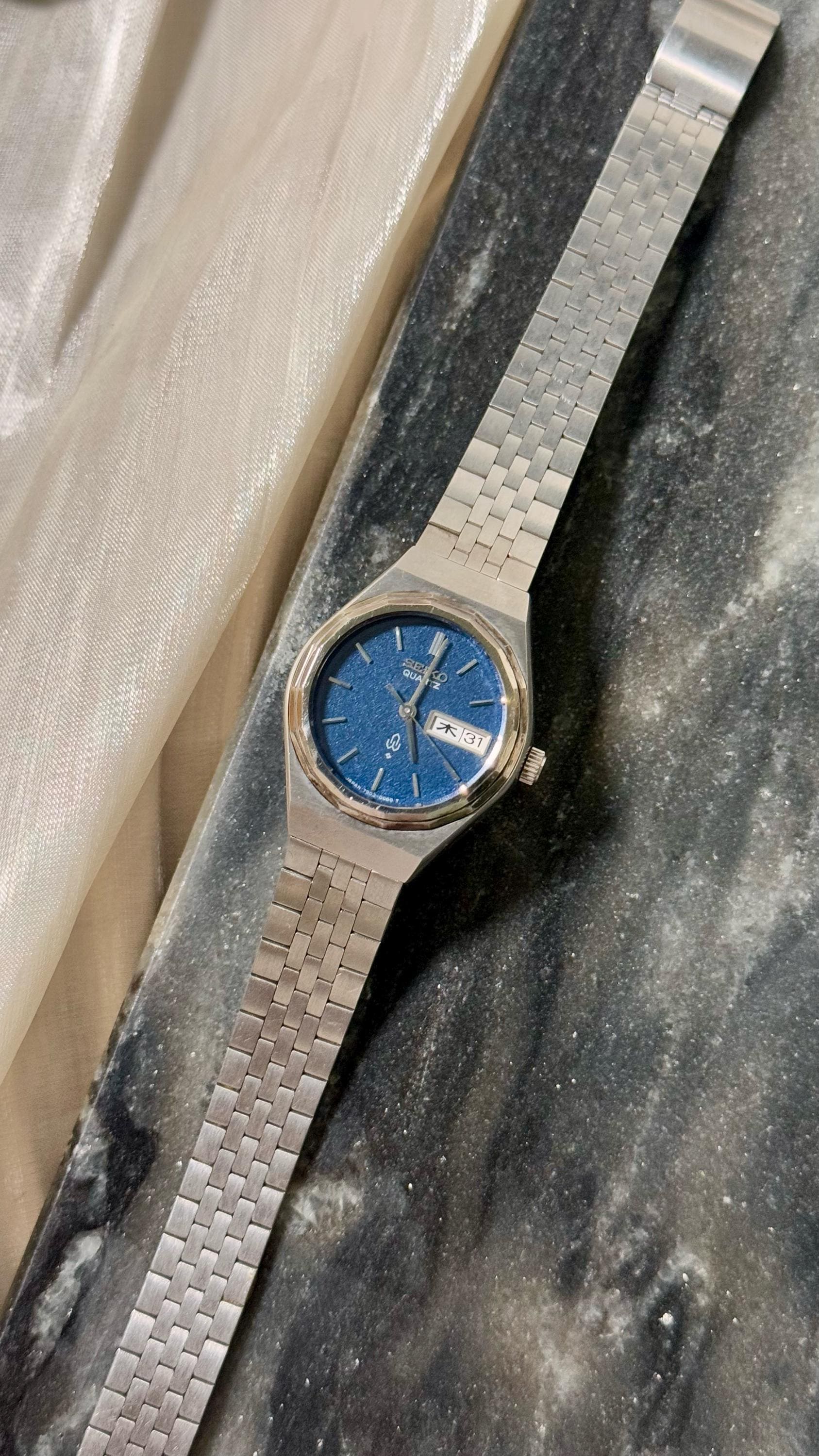 Vintage 1980s seiko womens watch - Etsy 日本