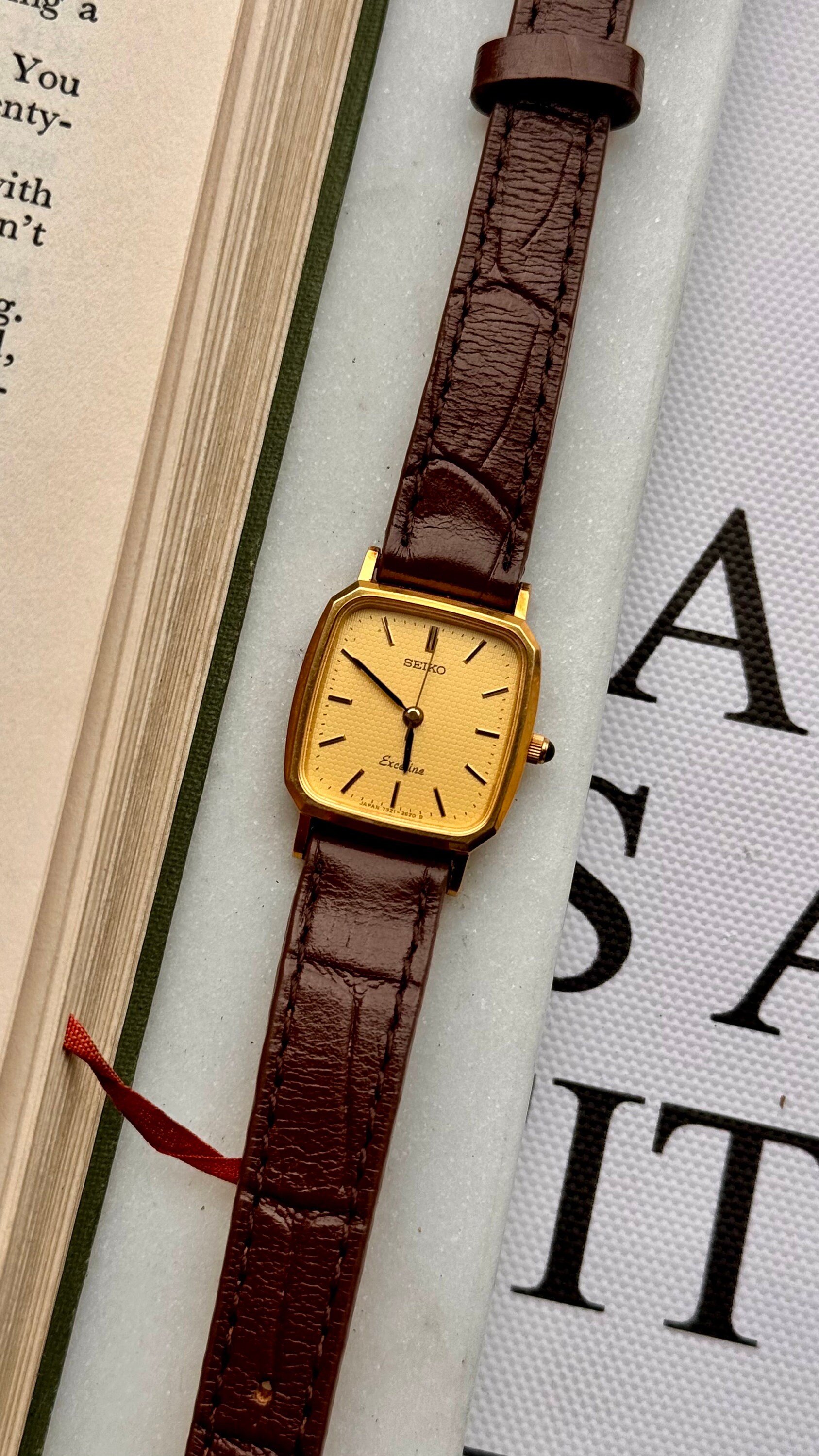 2409607435 ＃ SEIKO セイコー EXCELINE エクセリーヌ 2J41-5000  