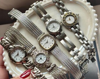 Seiko Vintage Women\'s Octagonal Silver Tone Watch Vintage Lorus by Seiko Octagon Women main image 3