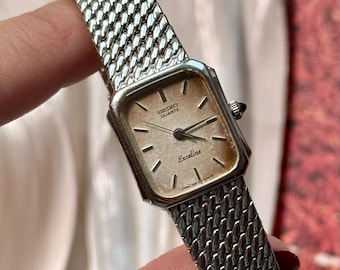 Vintage 1995 [near Mint] Seiko Noie 1f21-5c10 Gold Tonneau 20mm Qz