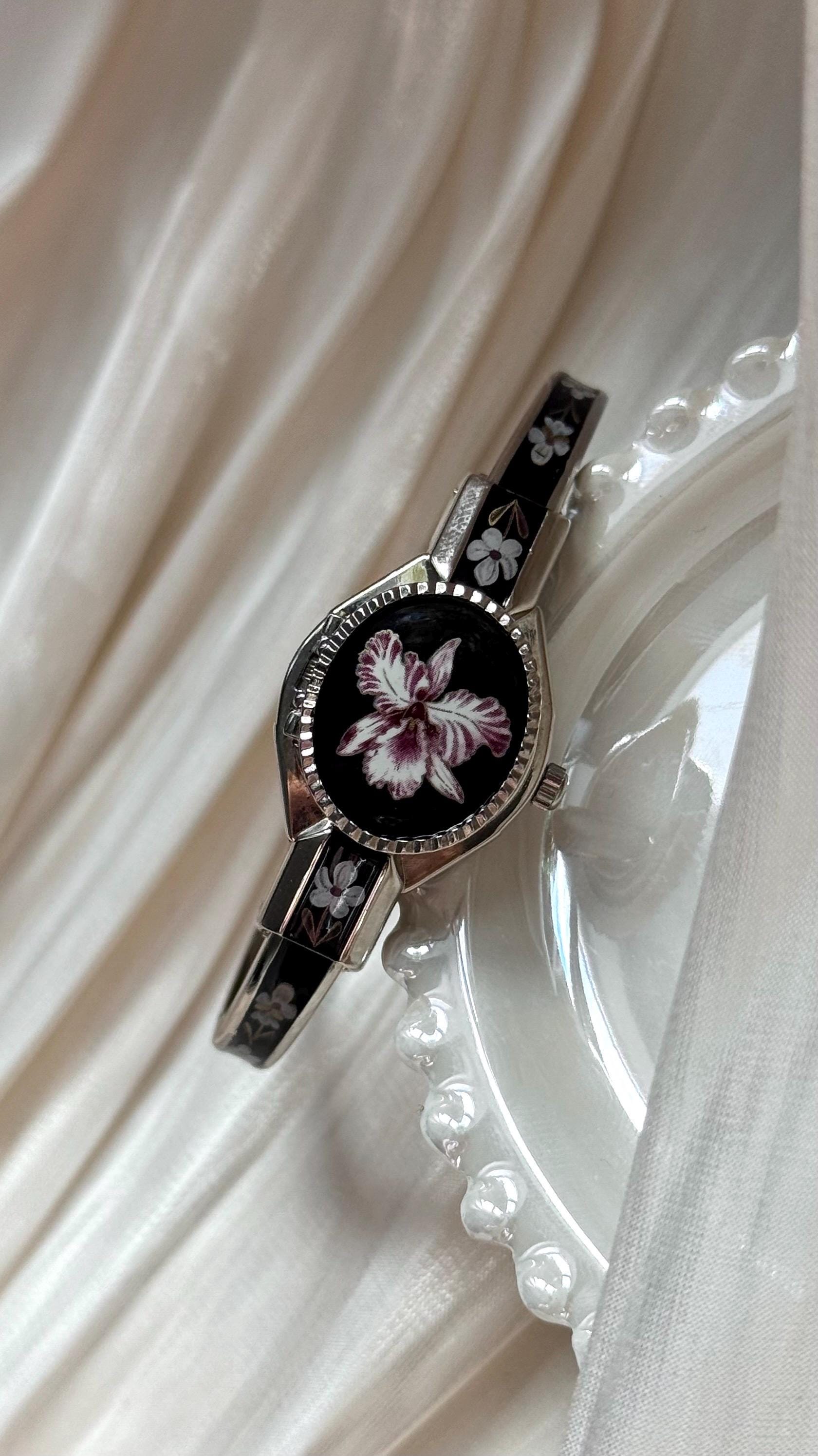 Mouche Watch - Etsy