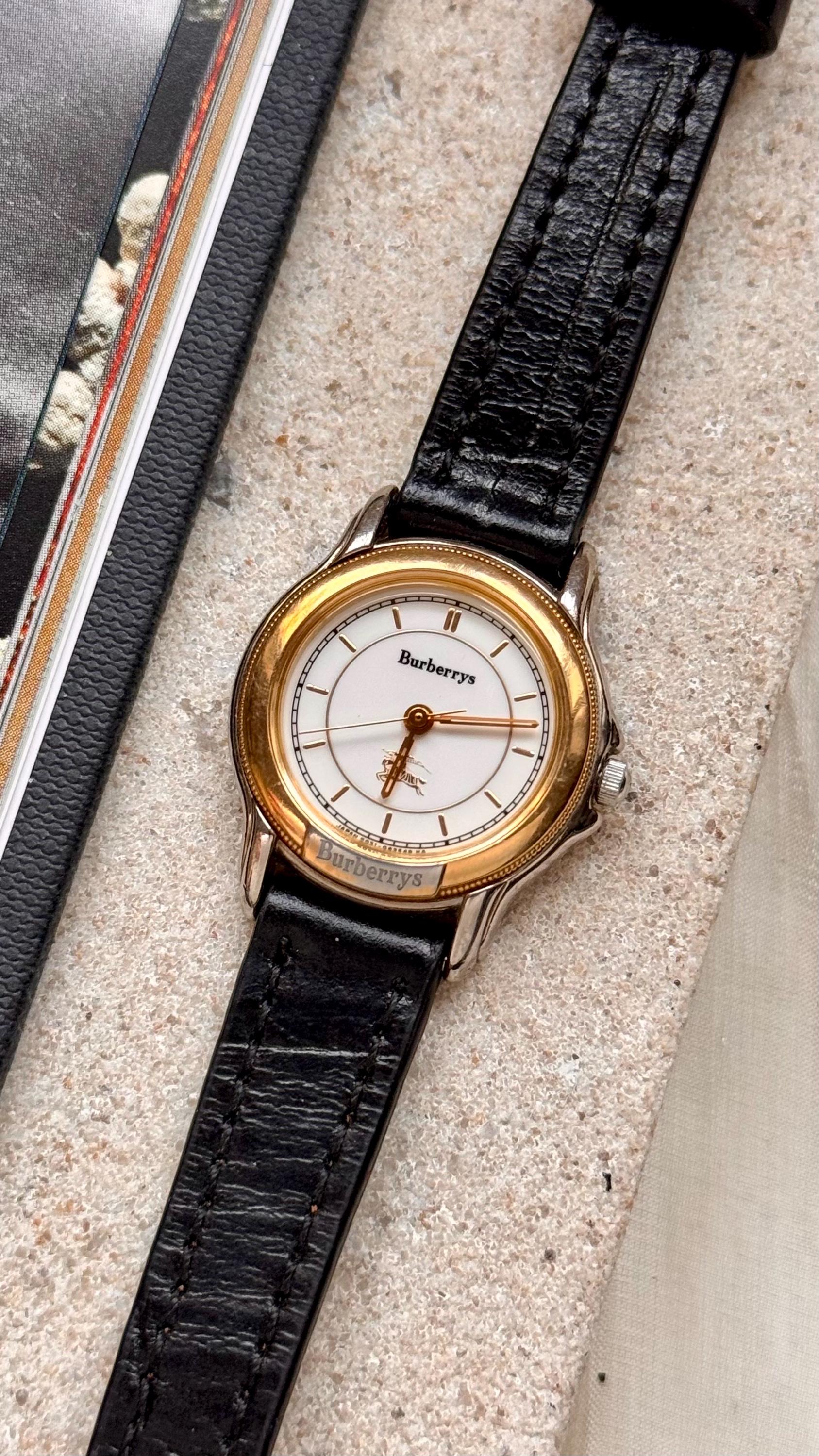 Burberrys (Burberry)バーバリー ヴィンテージ 腕時計 シェル Burberrys Vintage Watch 1980s - Etsy