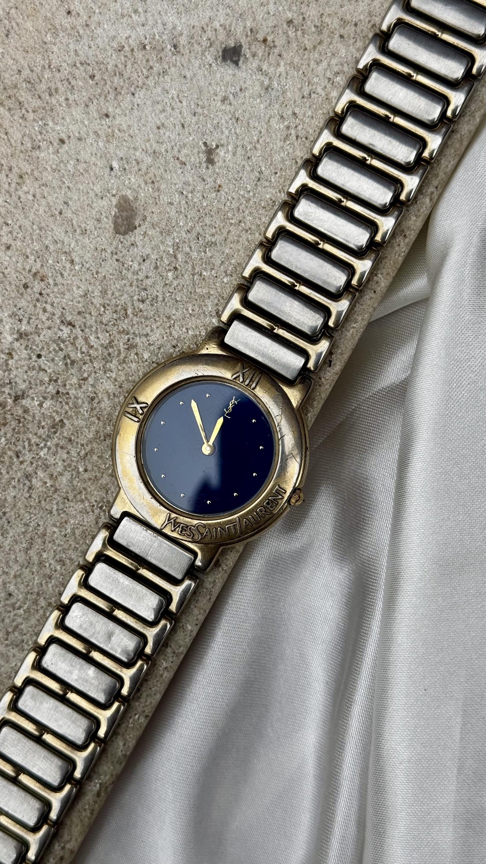 ESH099イヴ・サンローラン（ヴィンテージ・クォーツ腕時計） Classic Yves Saint Laurent Vintage Watch (YSL) 1993 - Etsy