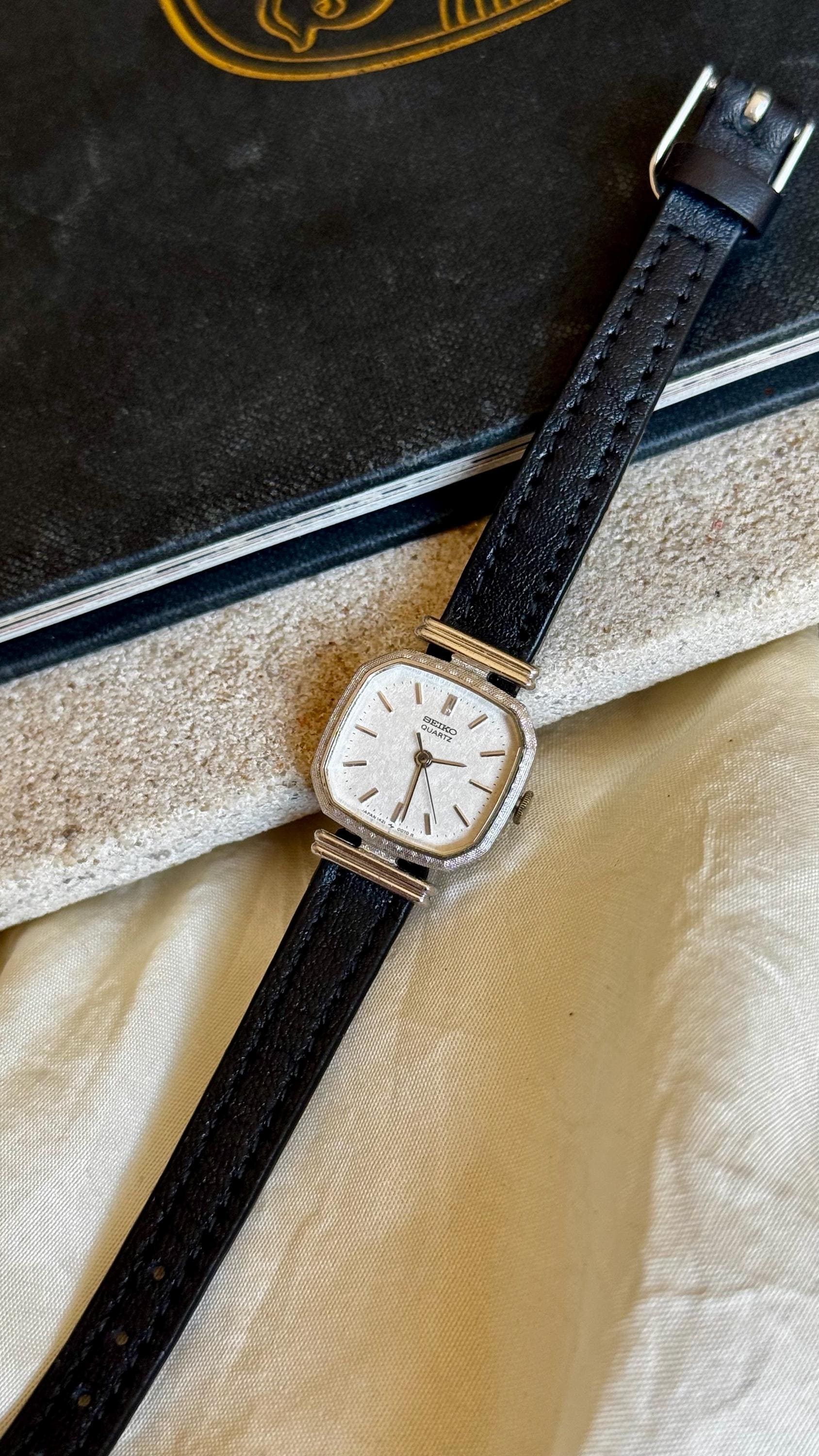 Hana watch - Etsy 日本