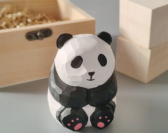 Figurine de panda en bois fabriquée à la main