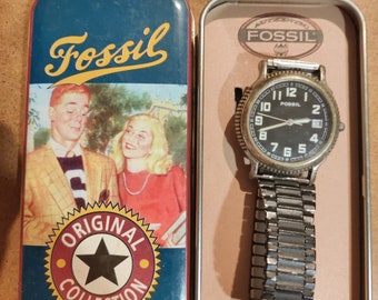 Military dial Fossil watch with original tin box