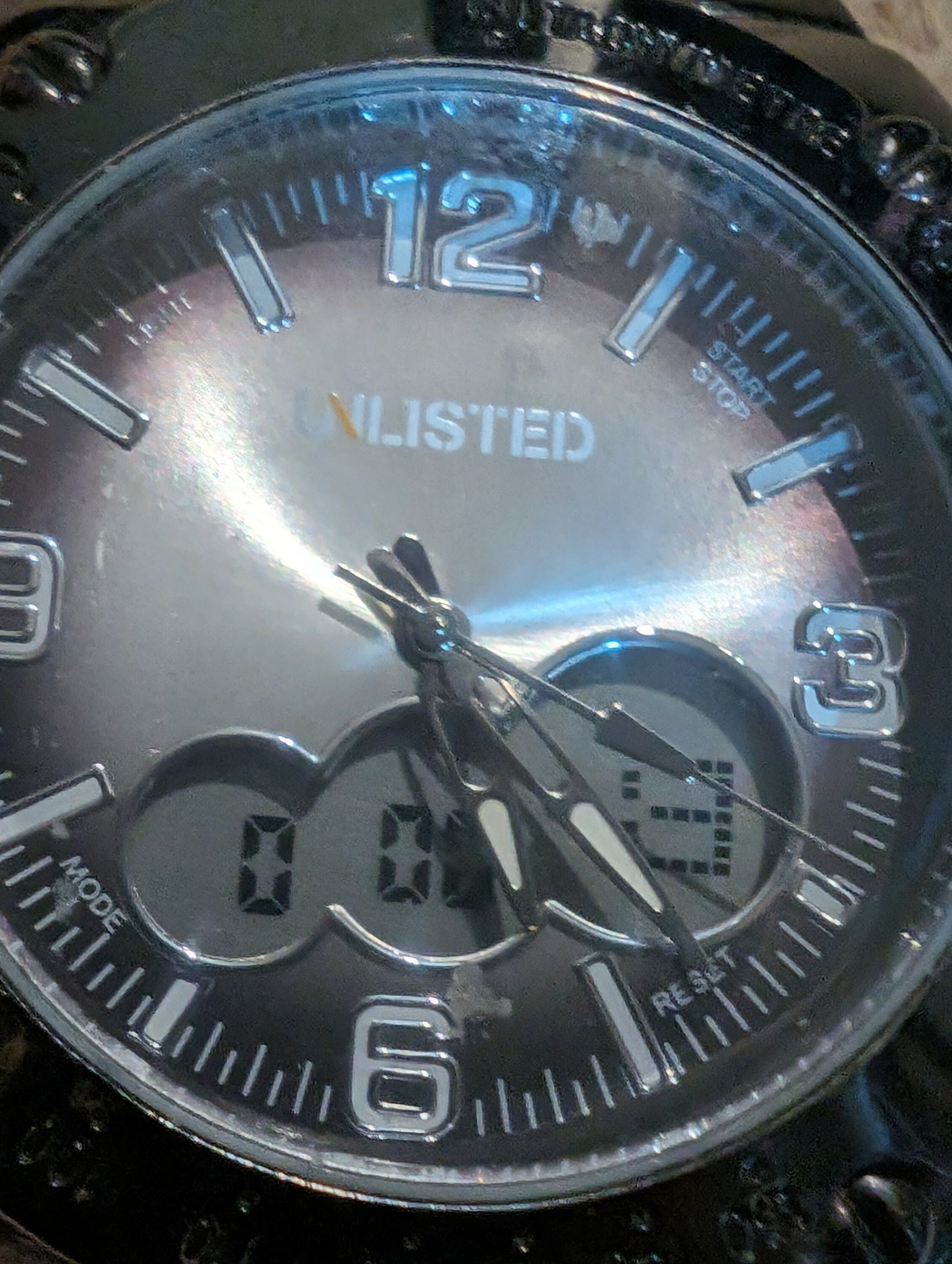Unlisted Brand Quartz Watch With Bracelet, Band and New Unlisted Brand Quartz Watch With Bracelet, Band and New