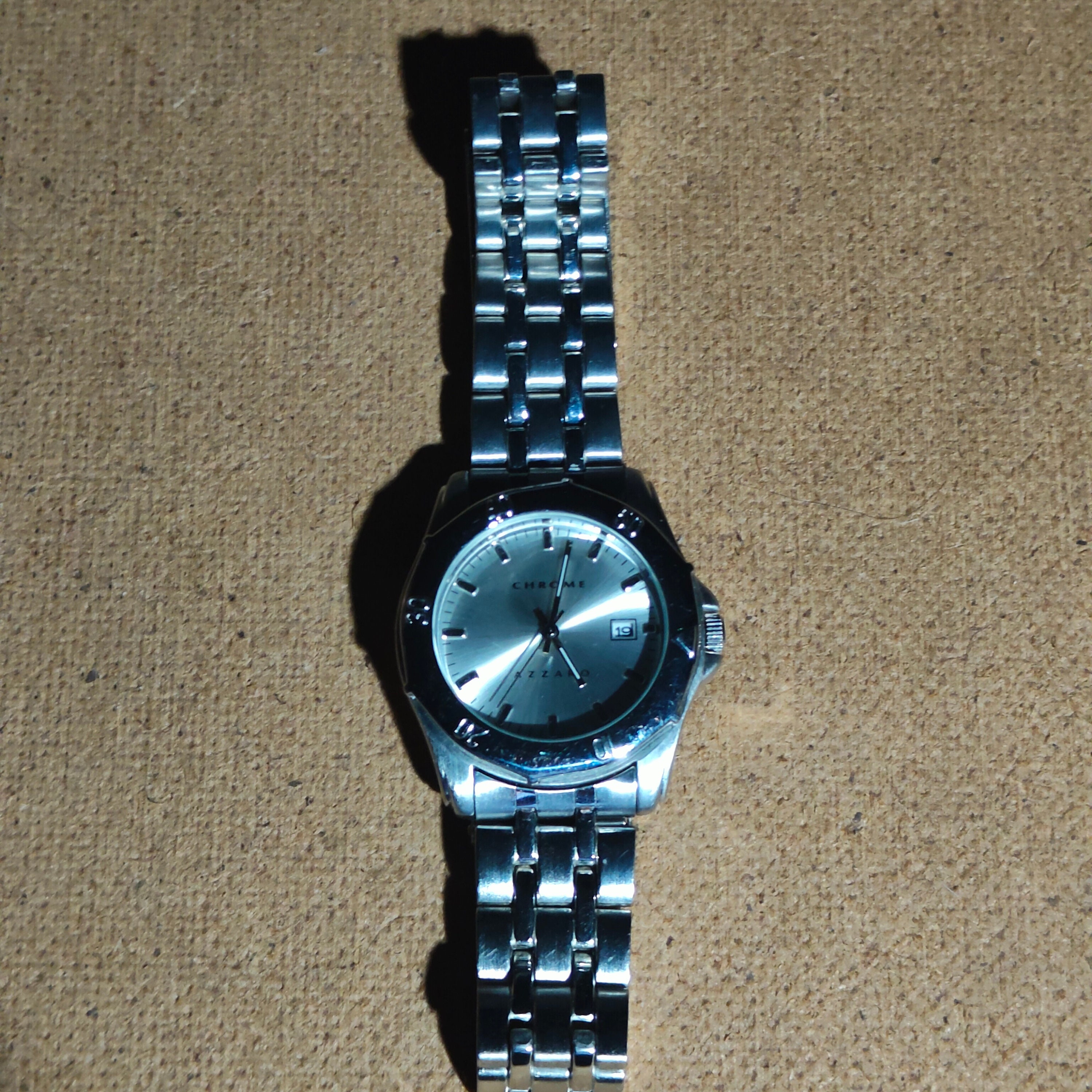 Chrome Azzaro Quartz Watch With New Battery. Has Silver Chrome Azzaro Quartz Watch With New Battery. Has Silver