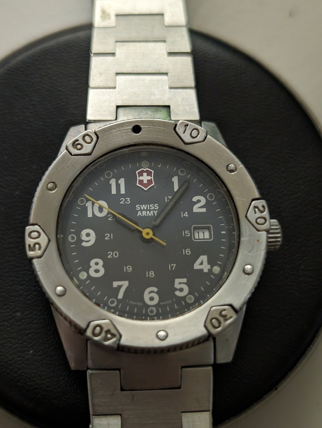 Swiss army lancer 200 sale