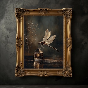 May include: A framed painting in a gold ornate frame. The artwork shows a dragonfly on a small, illuminated bottle. The background is dark with plant details. The style is vintage and elegant. The frame is approximately 60 cm x 80 cm.