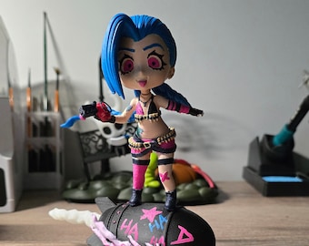 Estatua de Jinx Chibi de 20 cm pintada a mano – Arte arcano de resina de 12 quilates, kit para armar