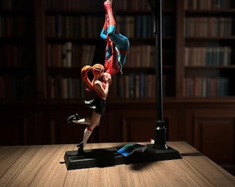 Mary Jane & Spider-Man Streetlight Figure | Romantic Comic Book Decorative Lighting | 12K Resin Print