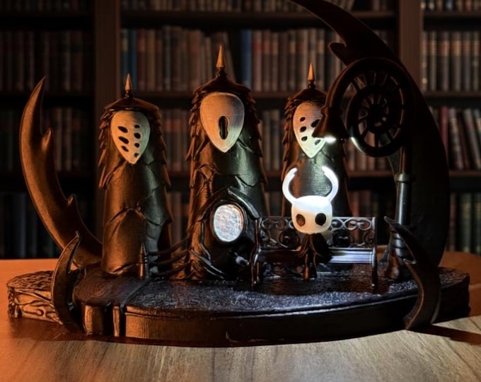 Hollow Knight Dreamers Lamp | Hand-Painted Video Game Diorama