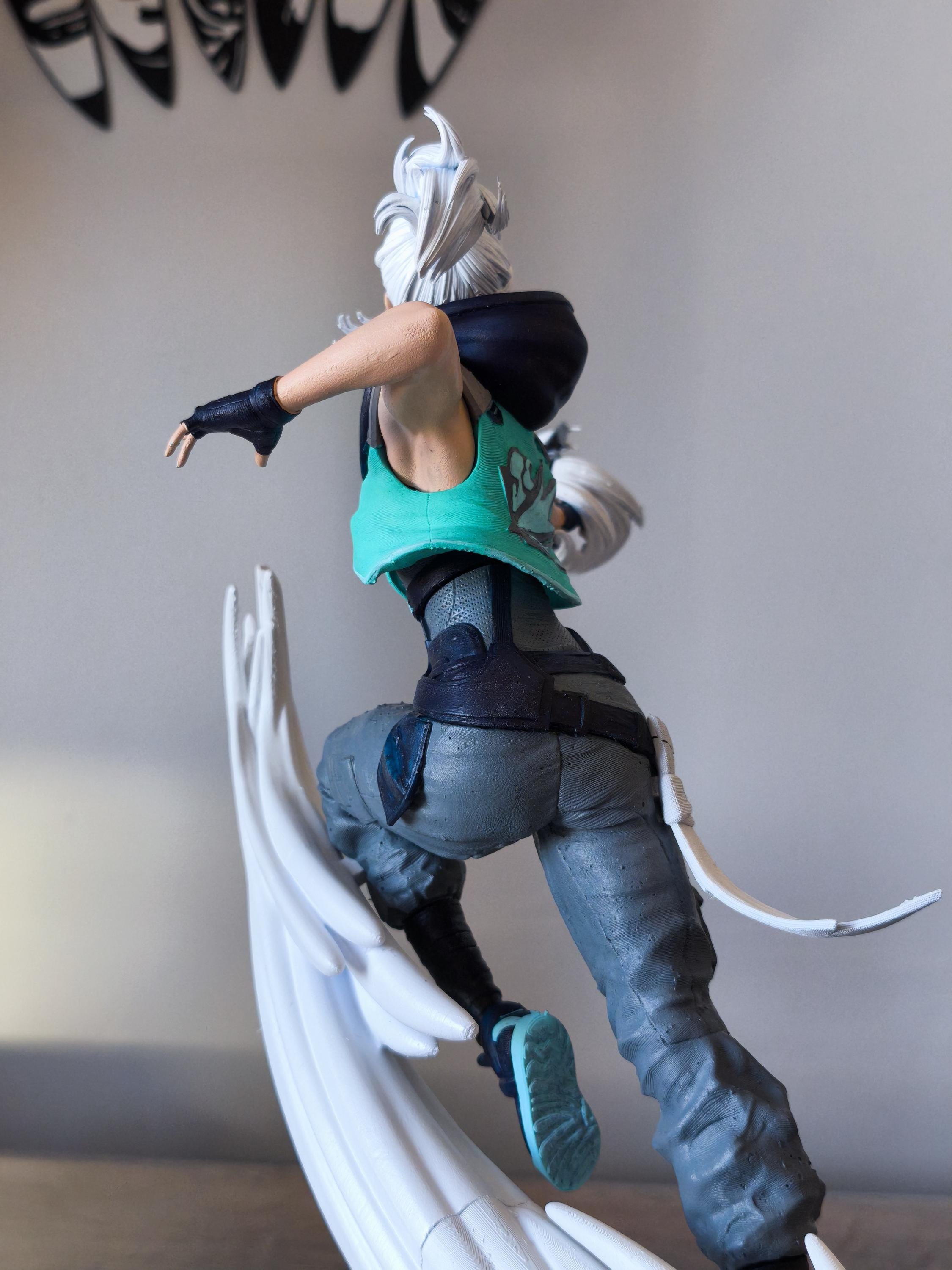 Jett Valorant Figurine - Valorant Agent Collectible- Detailed